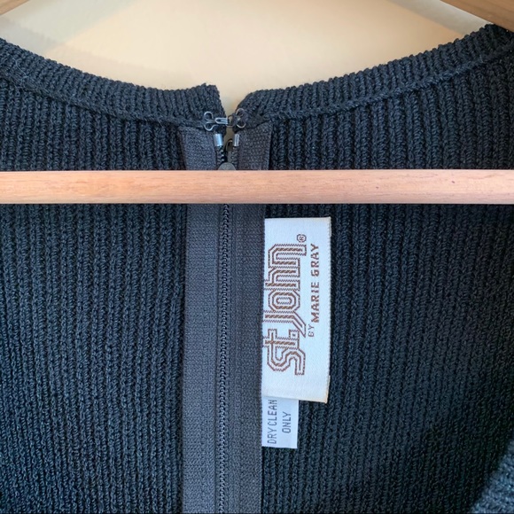 Vintage ST. JOHN Peplum Sweater V-Neck RELISTED - Picture 3 of 13